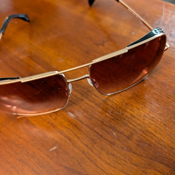 Moschino Glasses 🕶️ Brand New - Picture 9 of 13